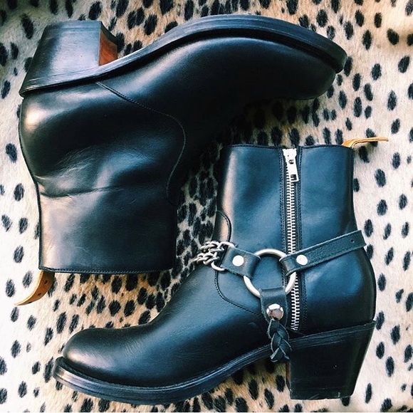 Shoes | High Road Boots | Poshmark
